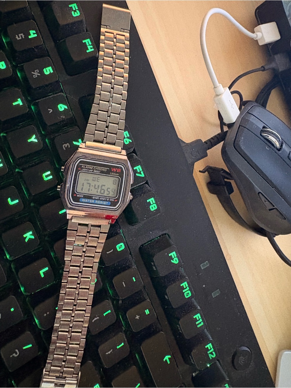 Digital Vinted Style Watch - Picture 5 of 5